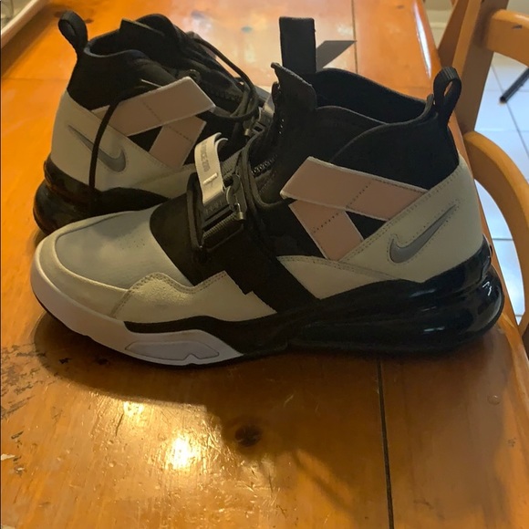 Nike Air Max - Picture 5 of 5